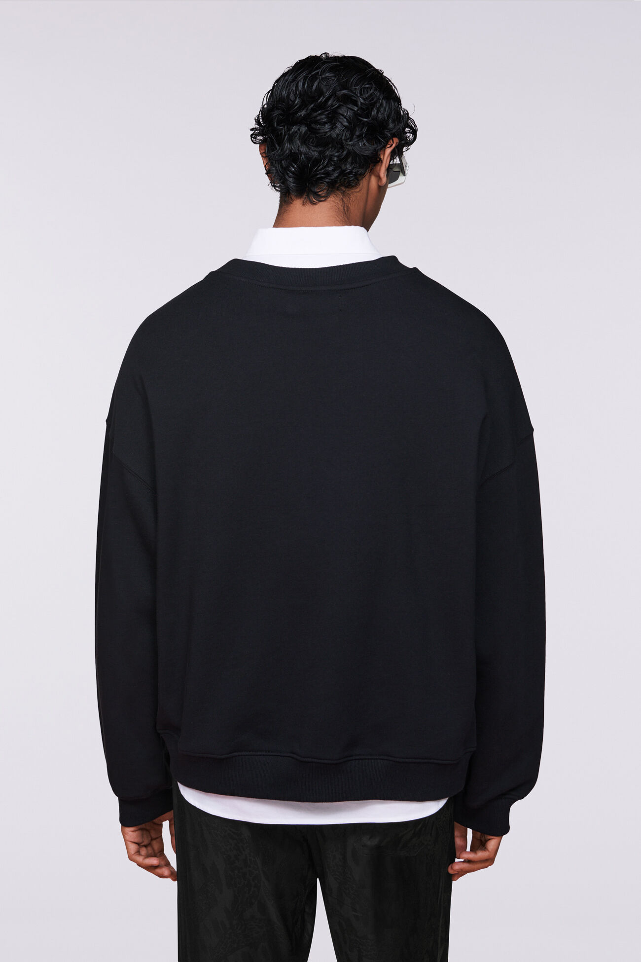 Angels Embroidered Sweatshirt Black