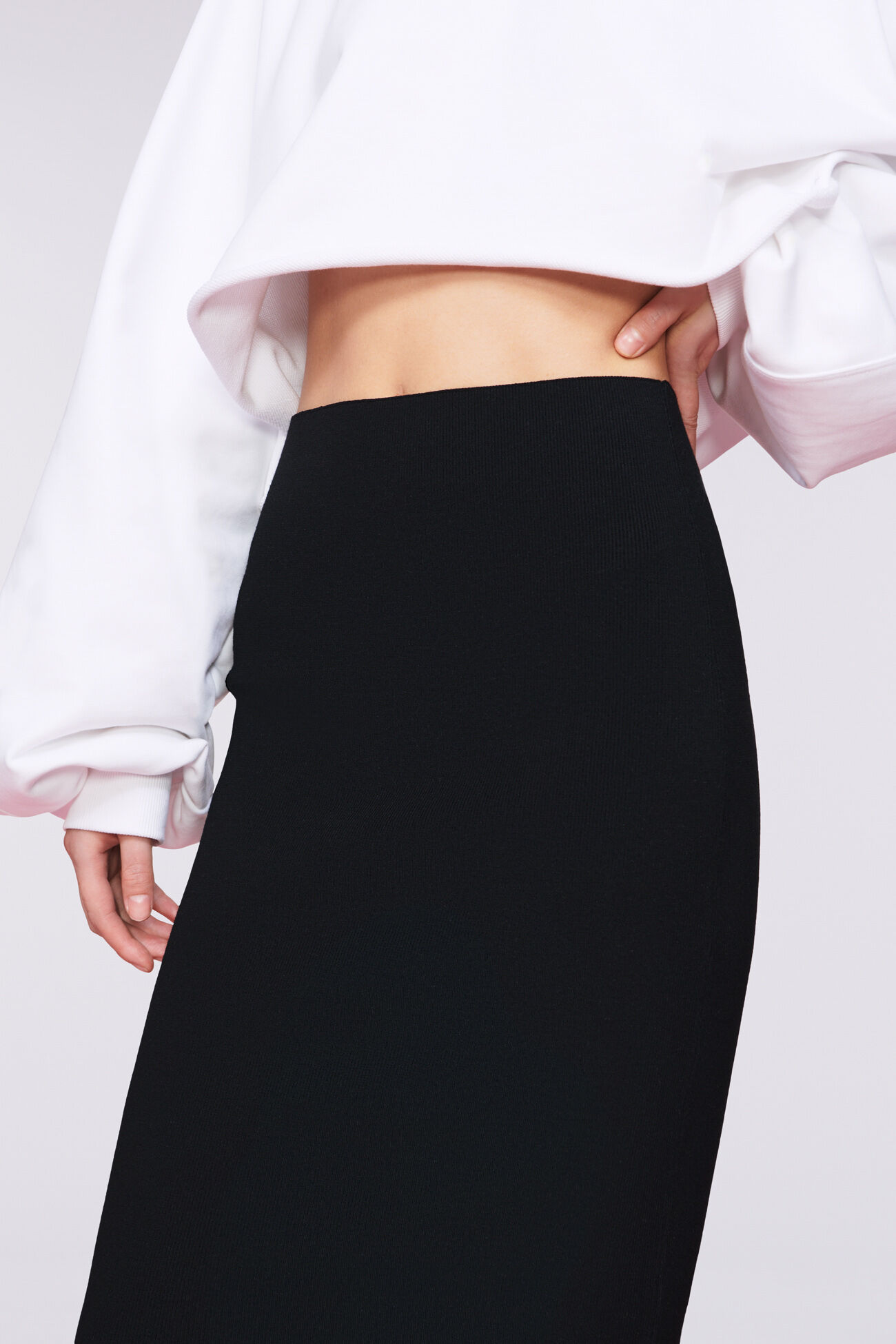Heart Knit Midi Skirt Black