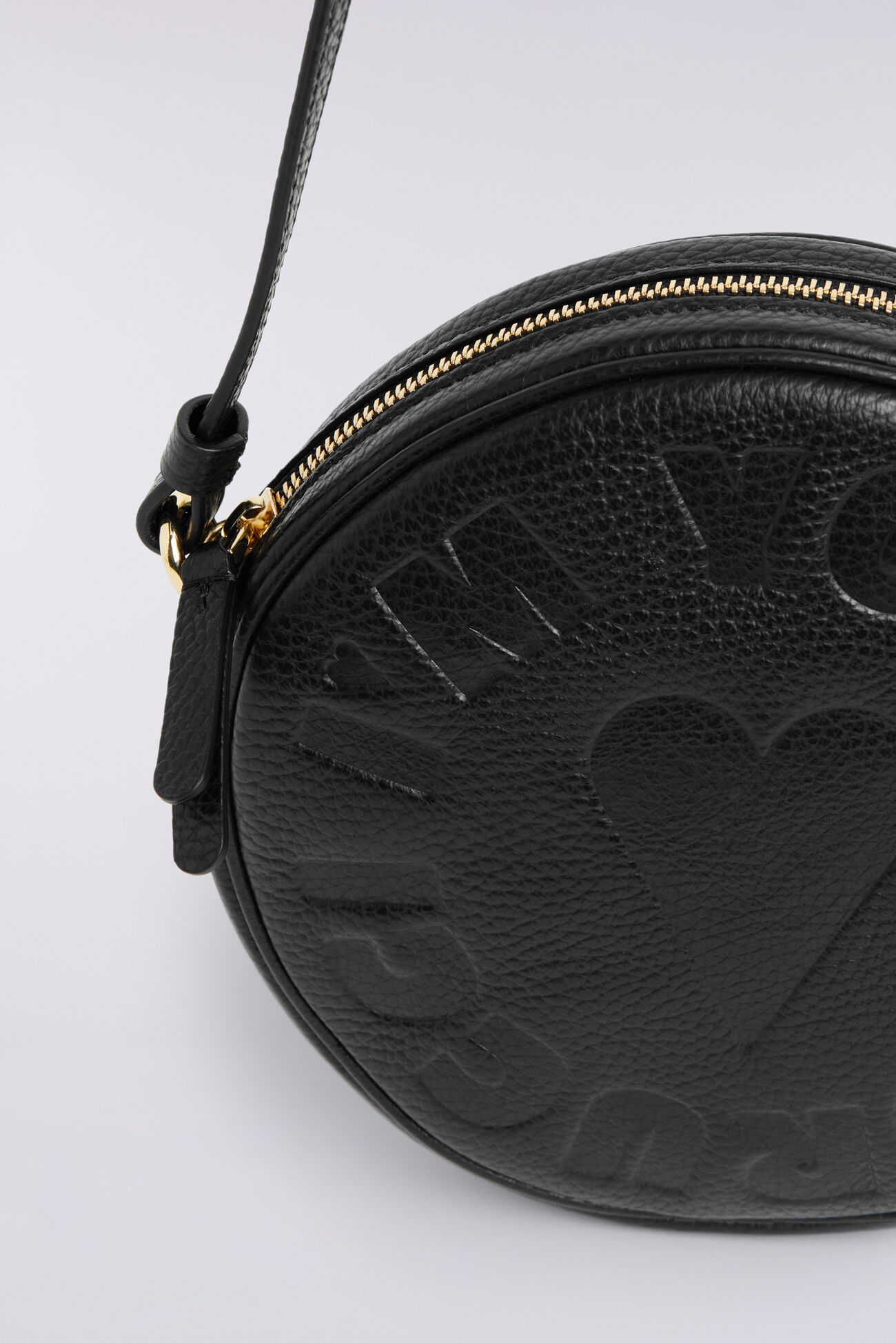 Circle of Love Leather Bag Black