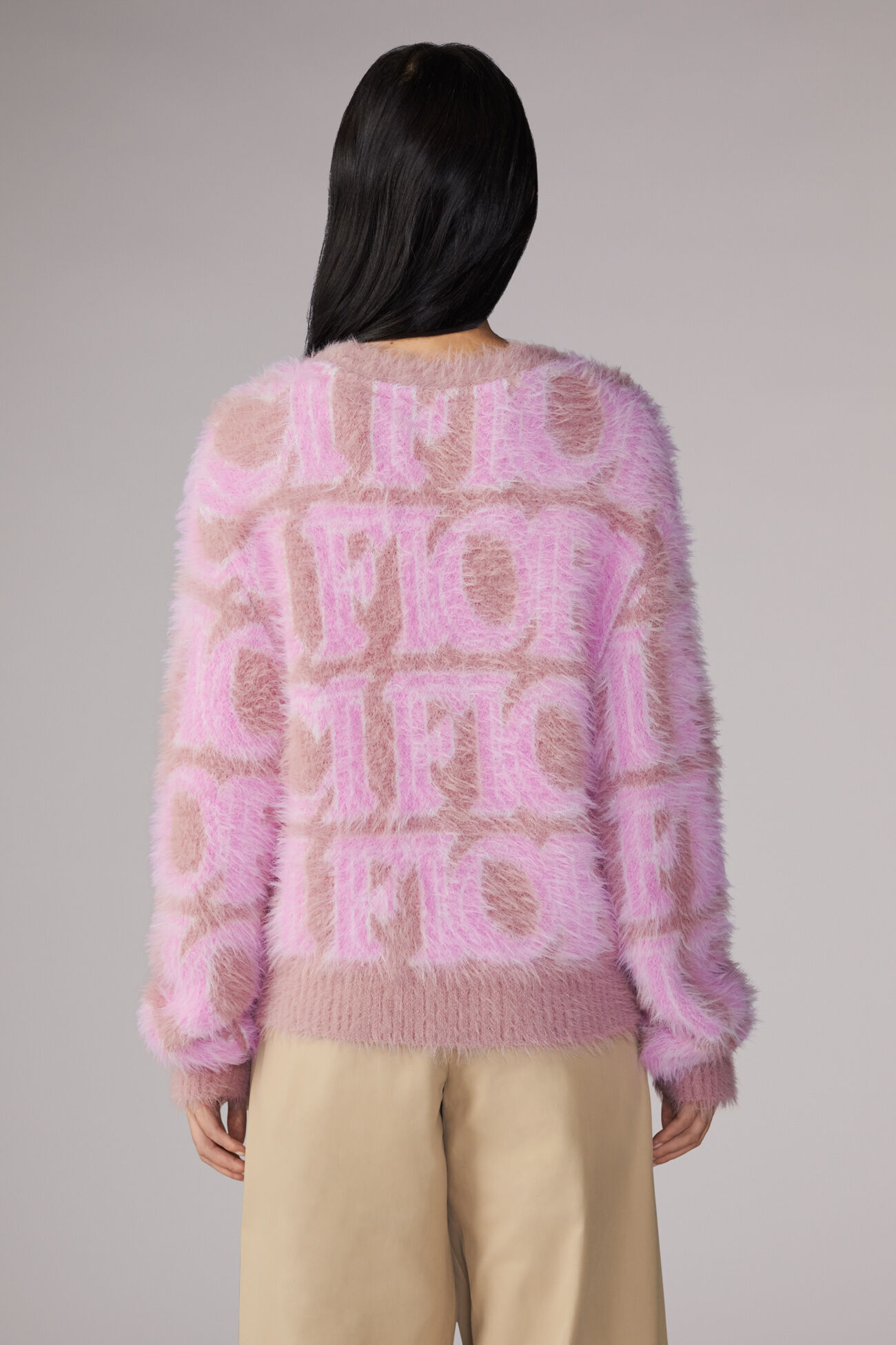 Monogram Logo Knit Cardigan Pink