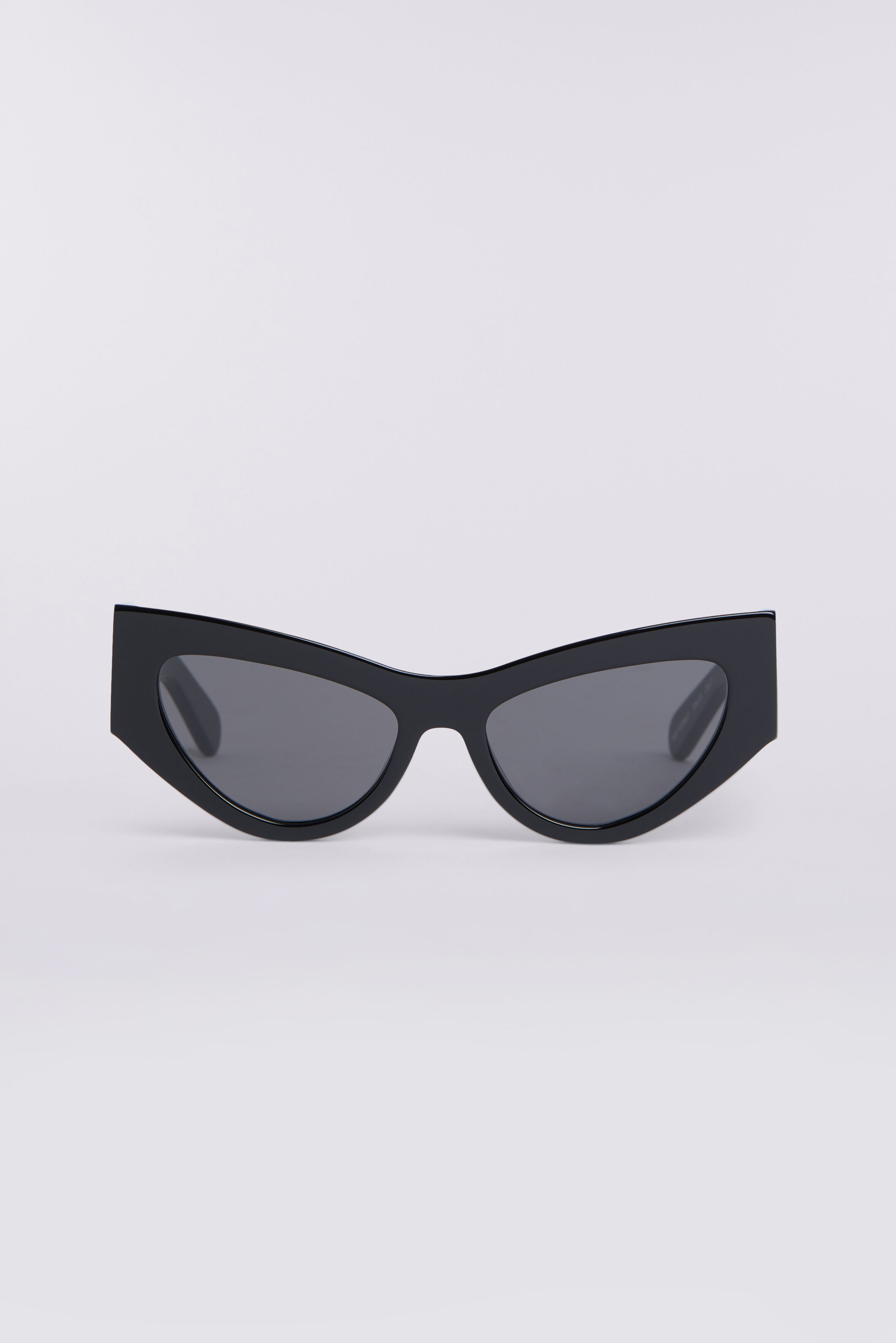 Wing Sunglasses Black