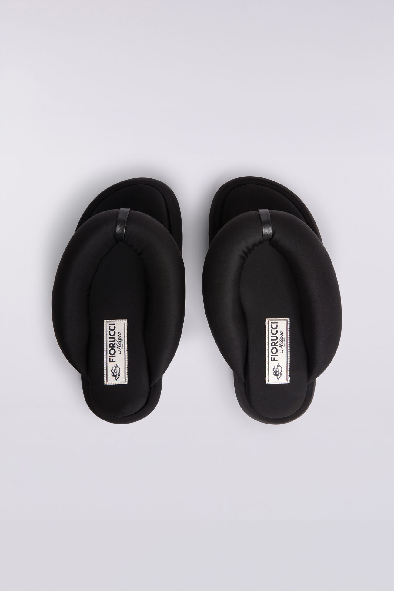 Fluff Flops Black