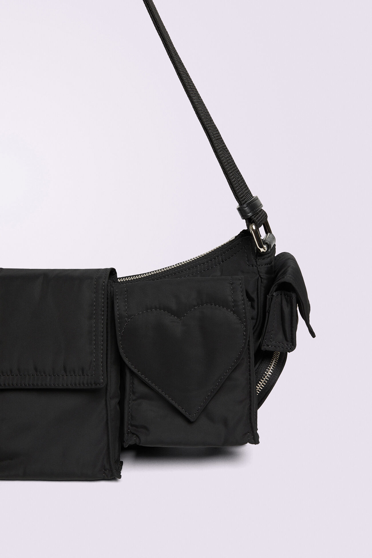 Super Pocket Recycled Nylon Bag Black