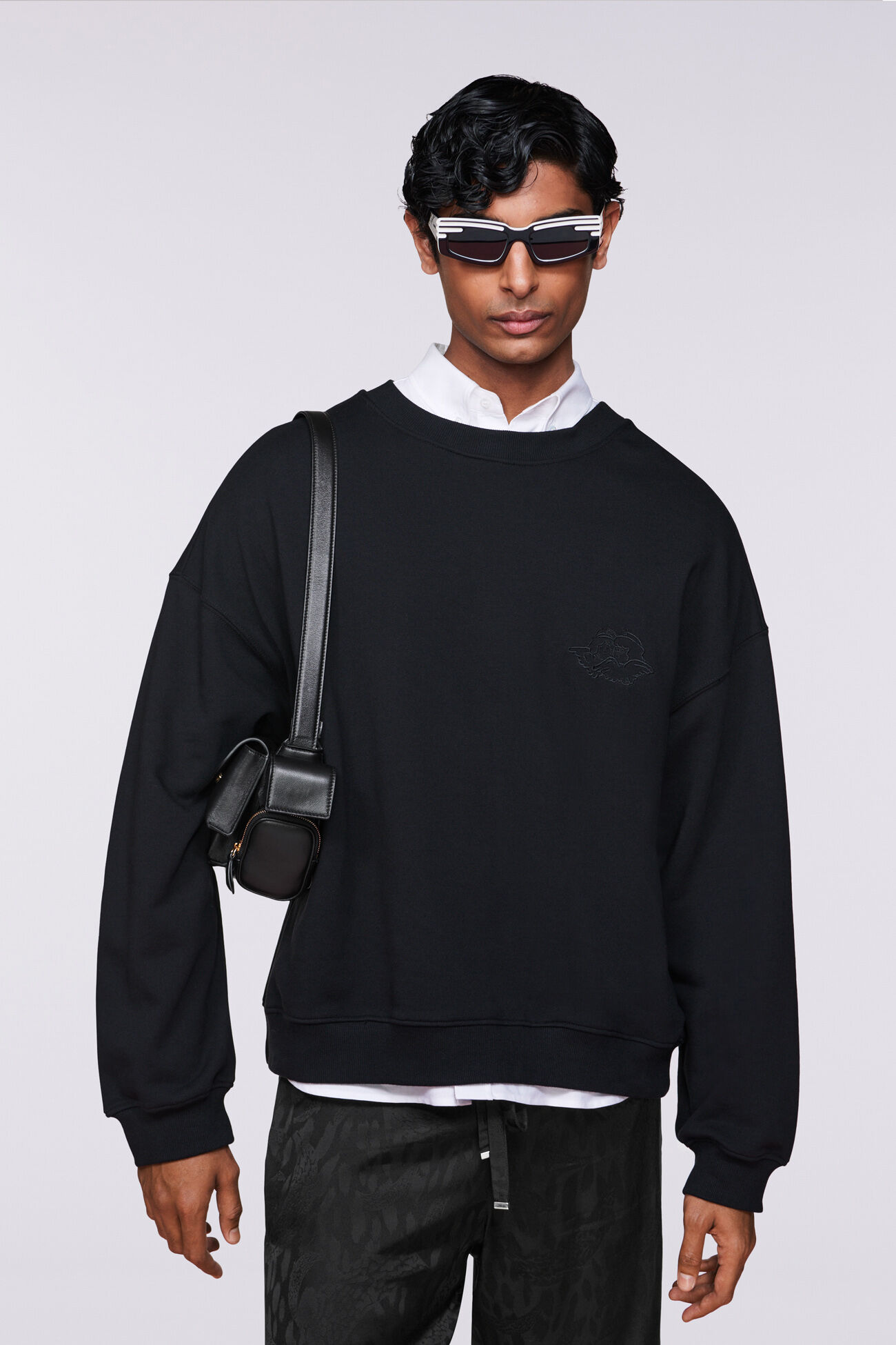 Angels Embroidered Sweatshirt Black