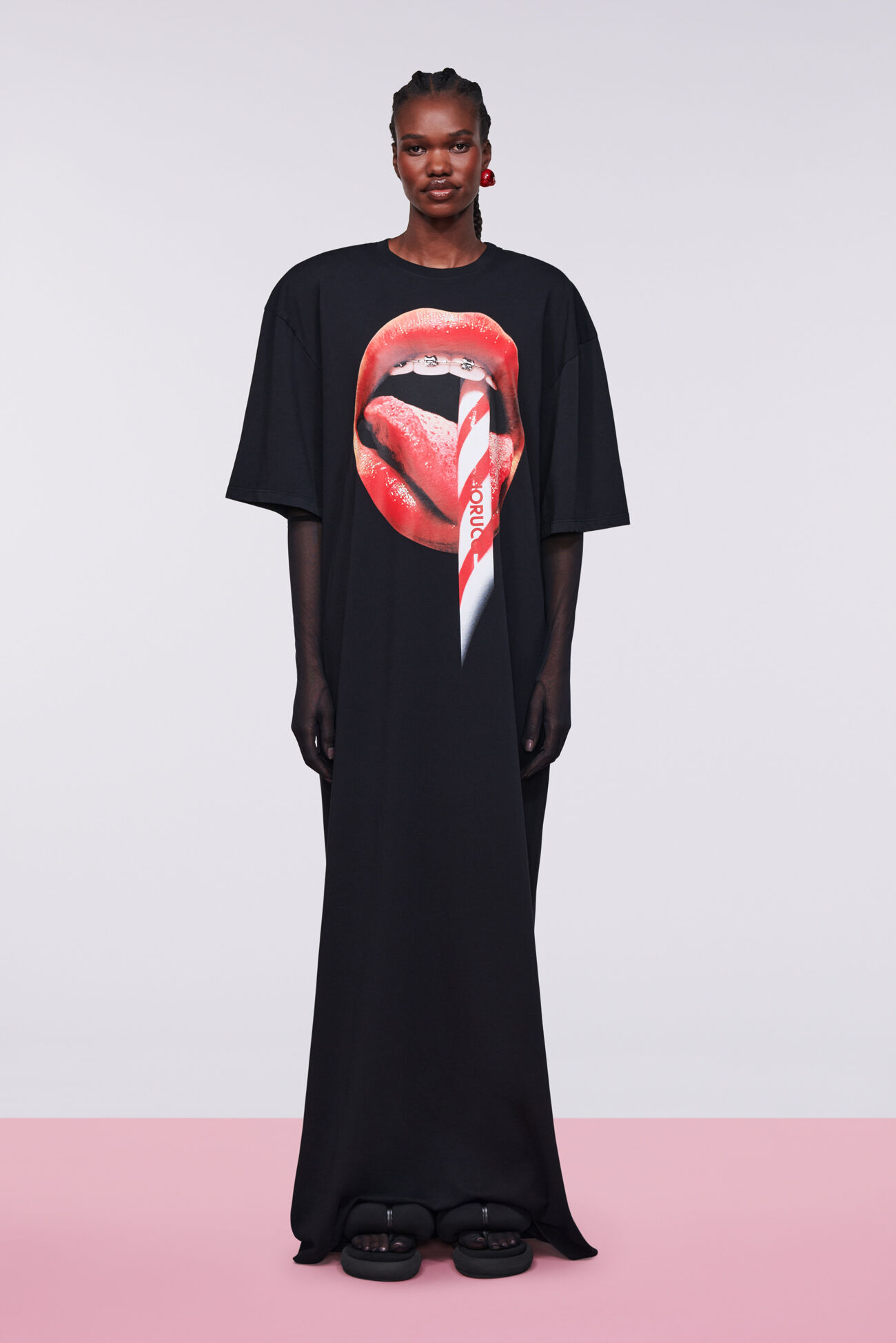 Mouth Graphic Maxi T-Dress Black