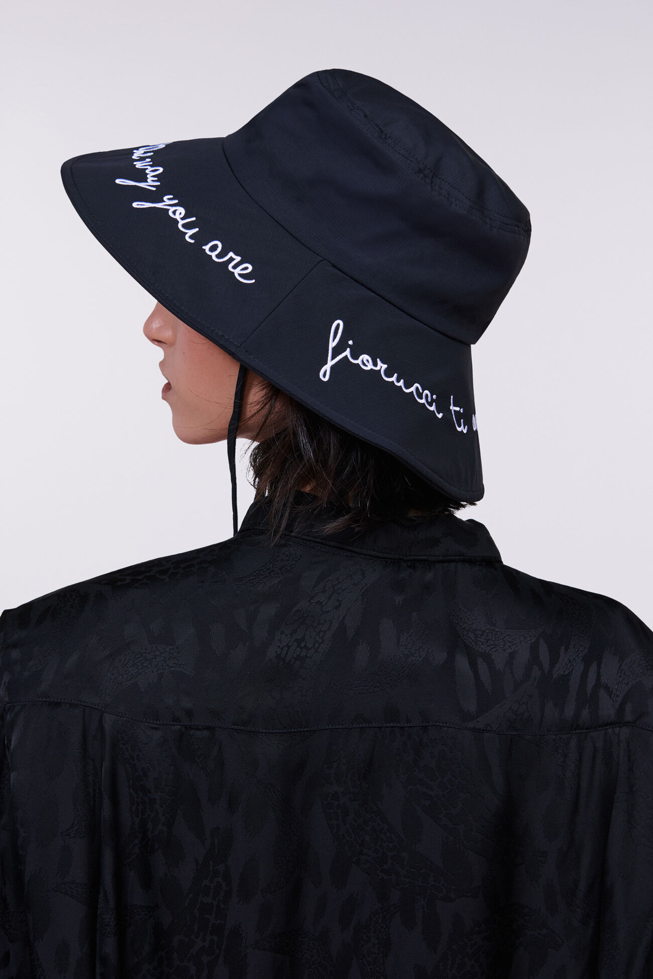 Embroidered Bucket Hat Black