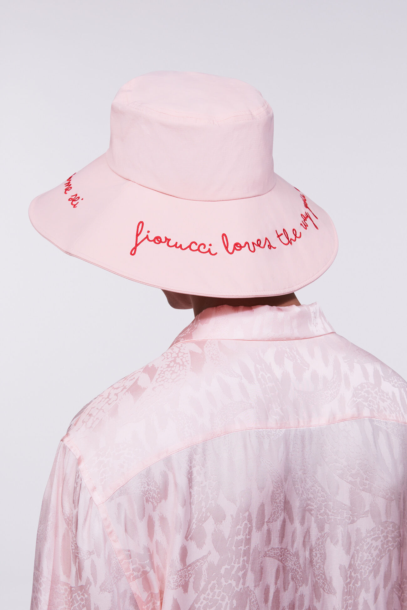 Embroidered Bucket Hat Pink
