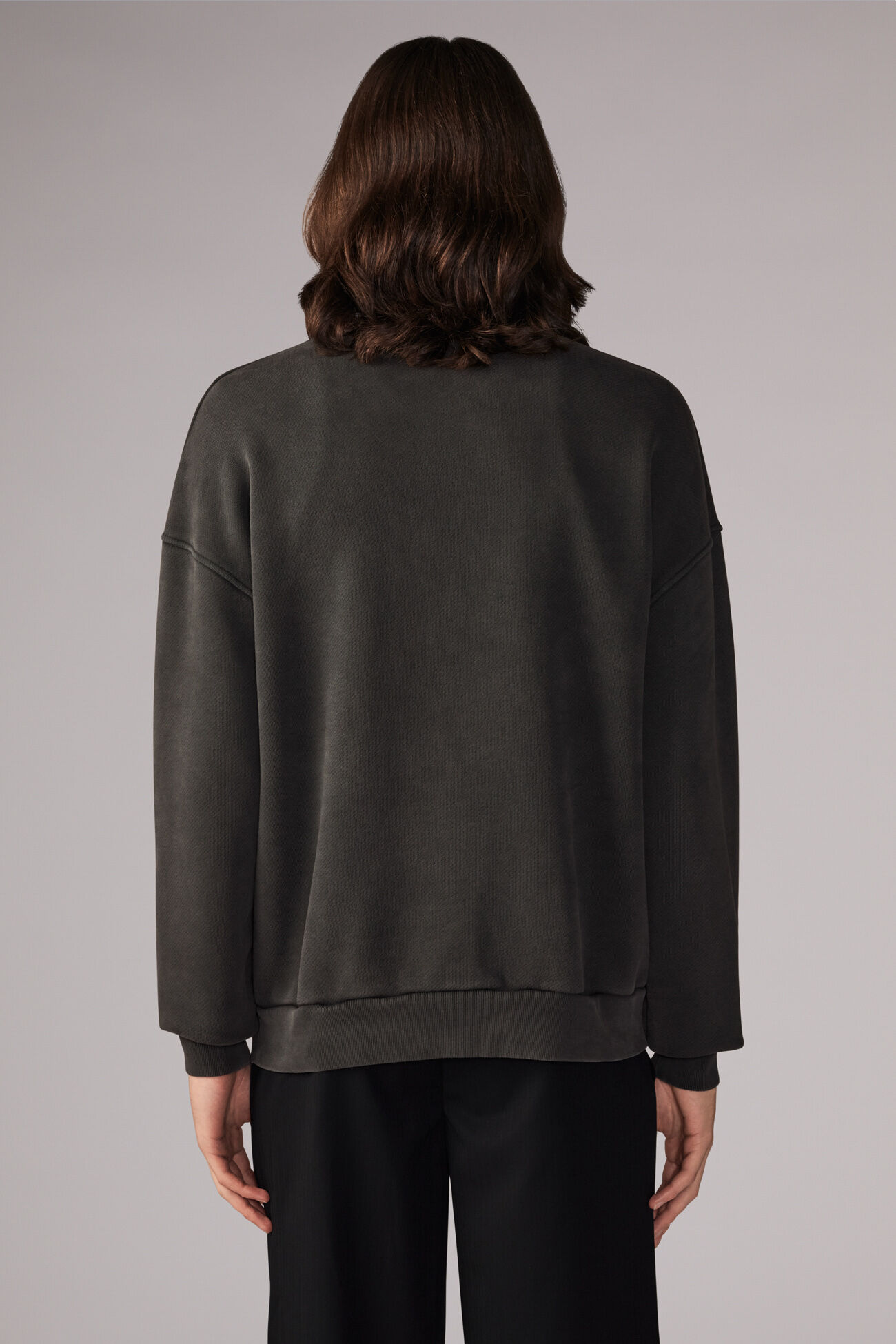 Icon Angels Plaque Sweatshirt Black