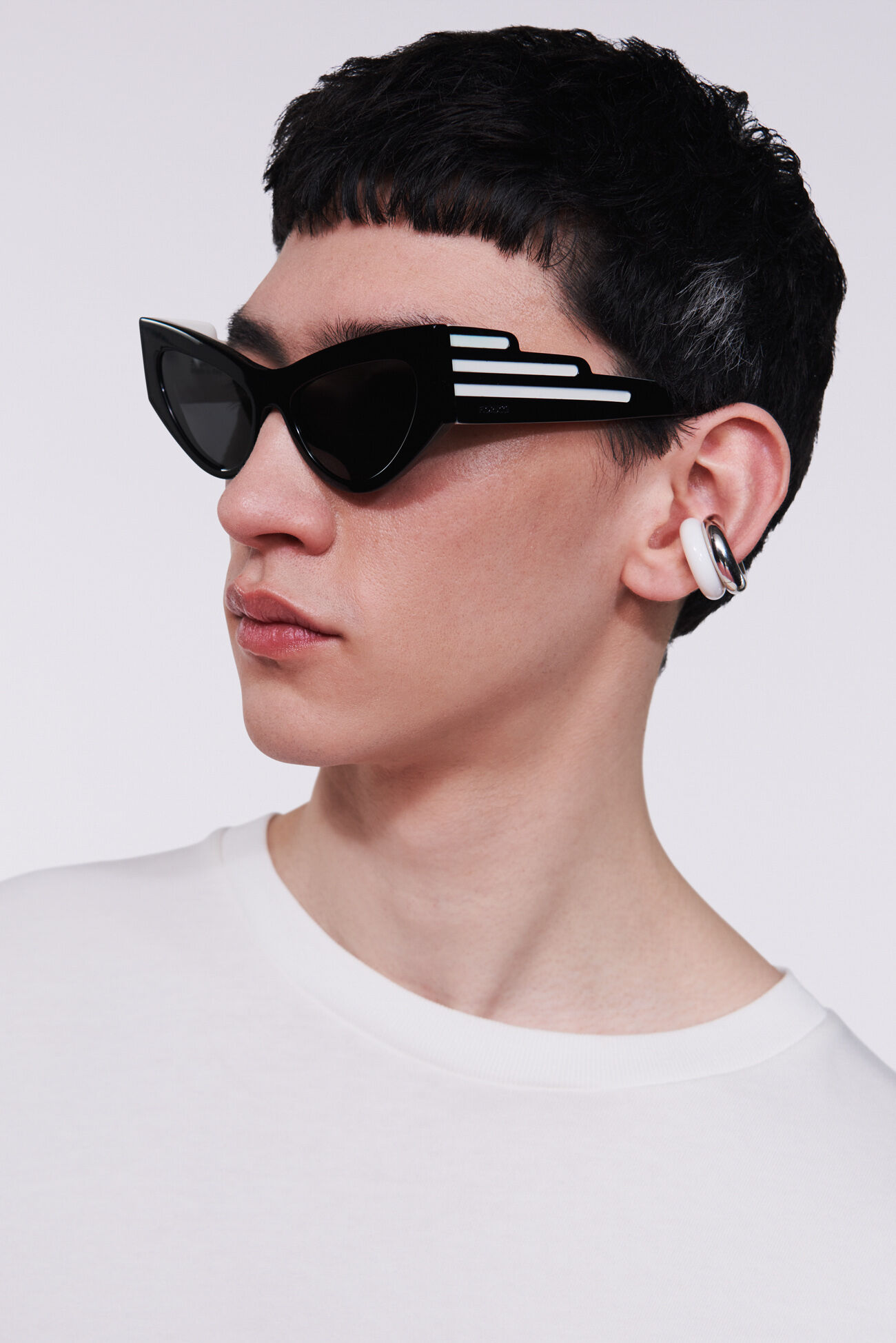 Wing Sunglasses Black