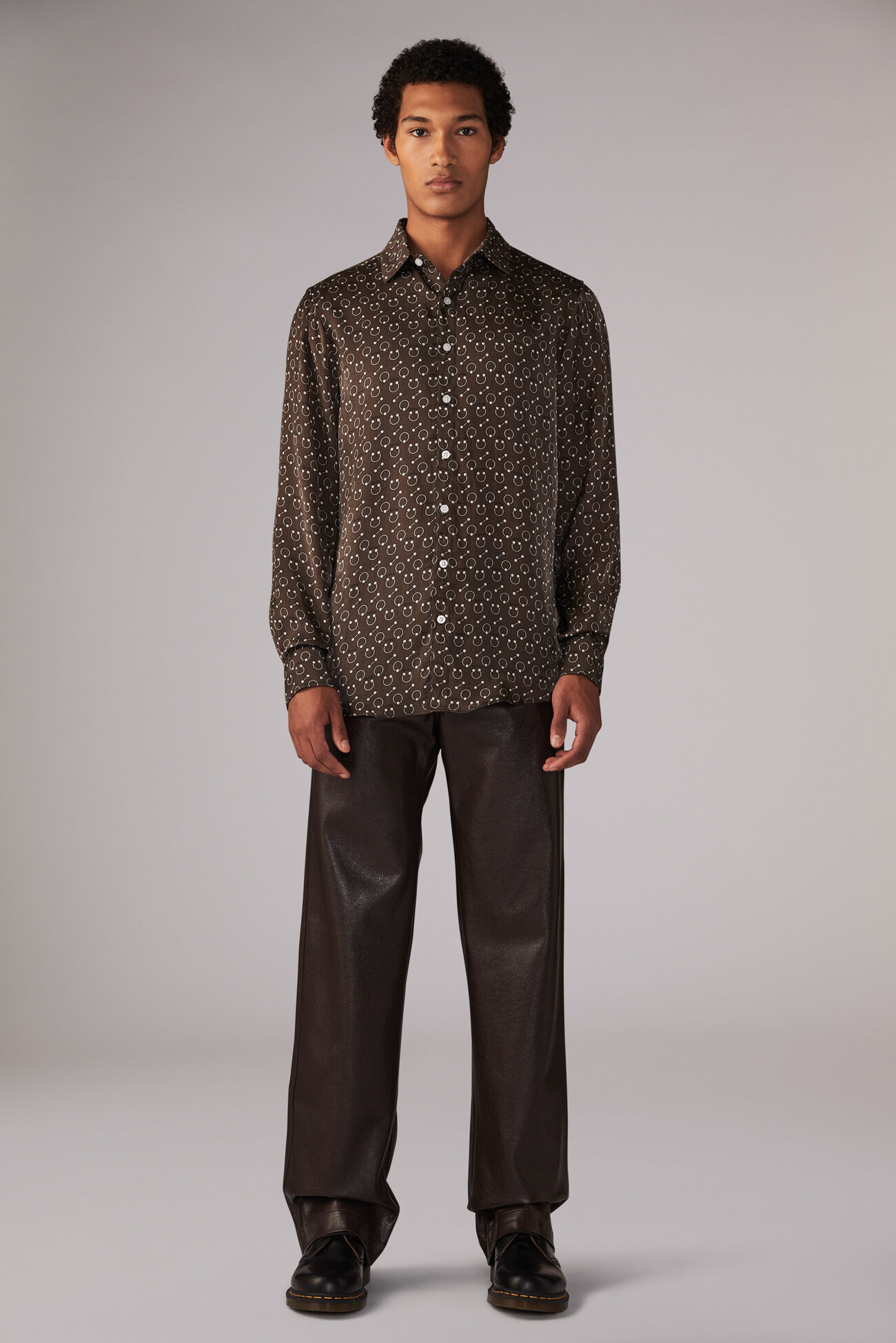 Unisex Piercing Print Shirt Brown