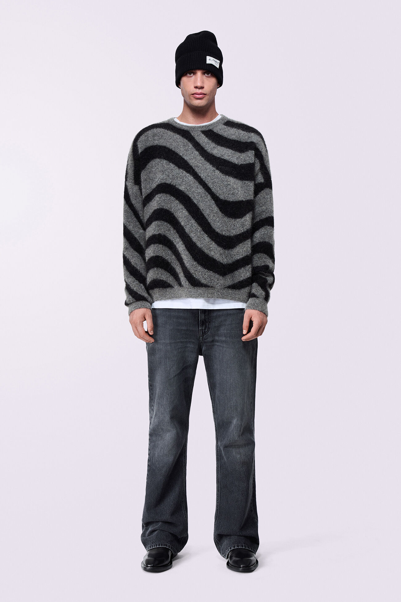 Unisex Candy Stripe Knit Jumper Black