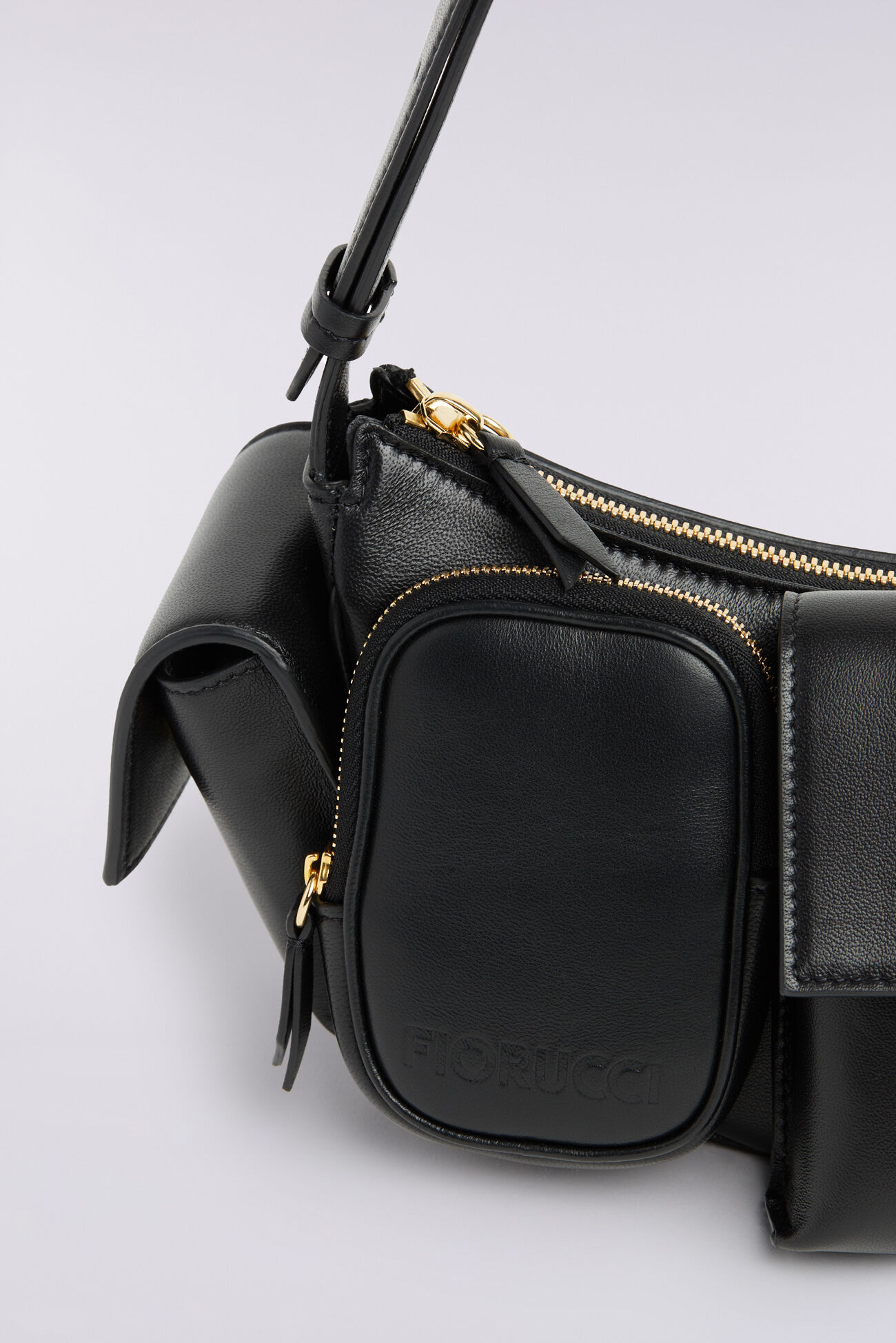 Super Pocket Leather Bag Black