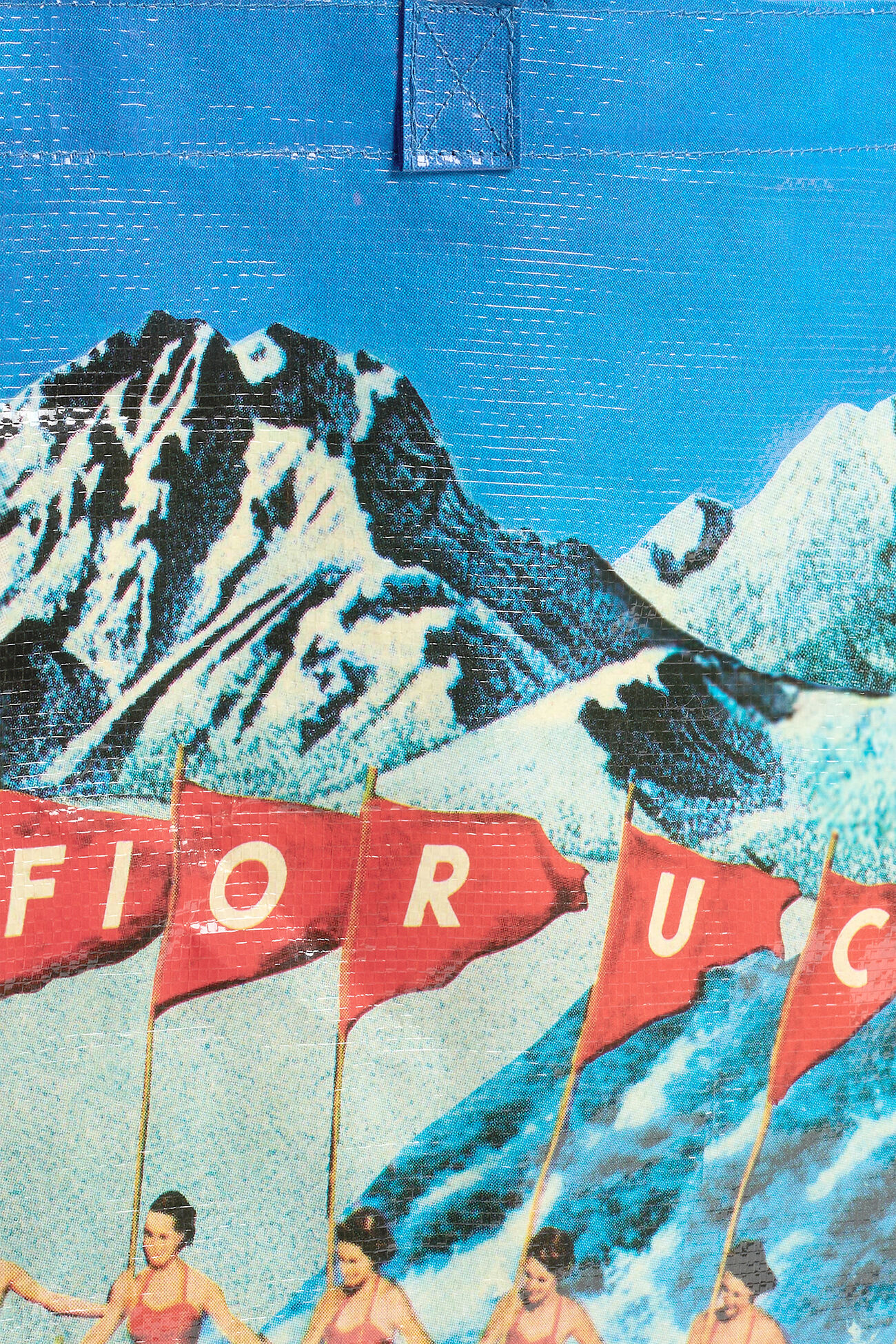 Winter Waterskiing Maxi Tote Bag Blue