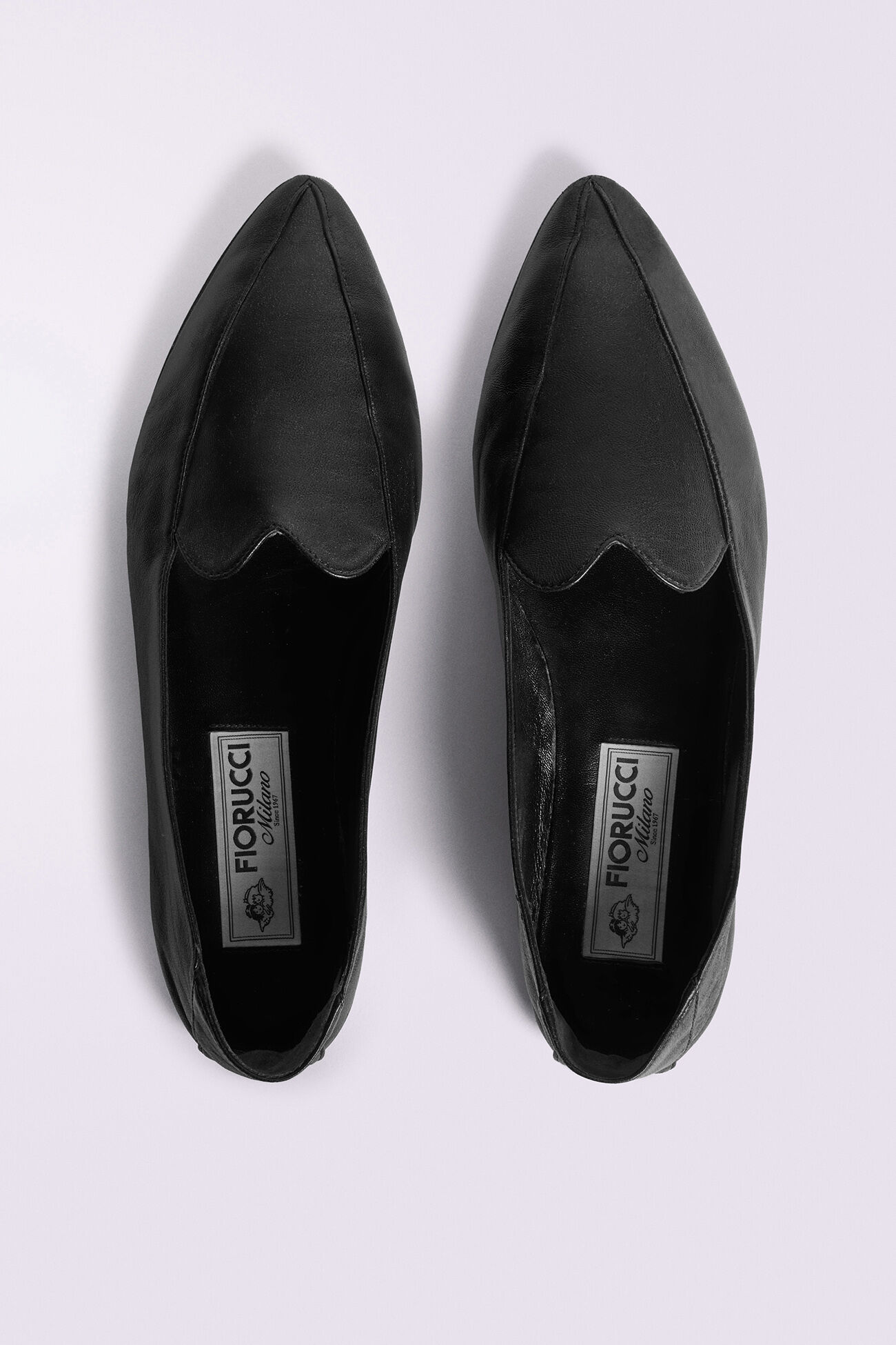Women's Heart Leather Loafers Black